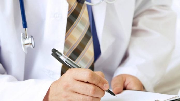 prescrizione_medica_fotolia_28472474_s_0 prescrizione_medica_fotolia_28472474_s_0